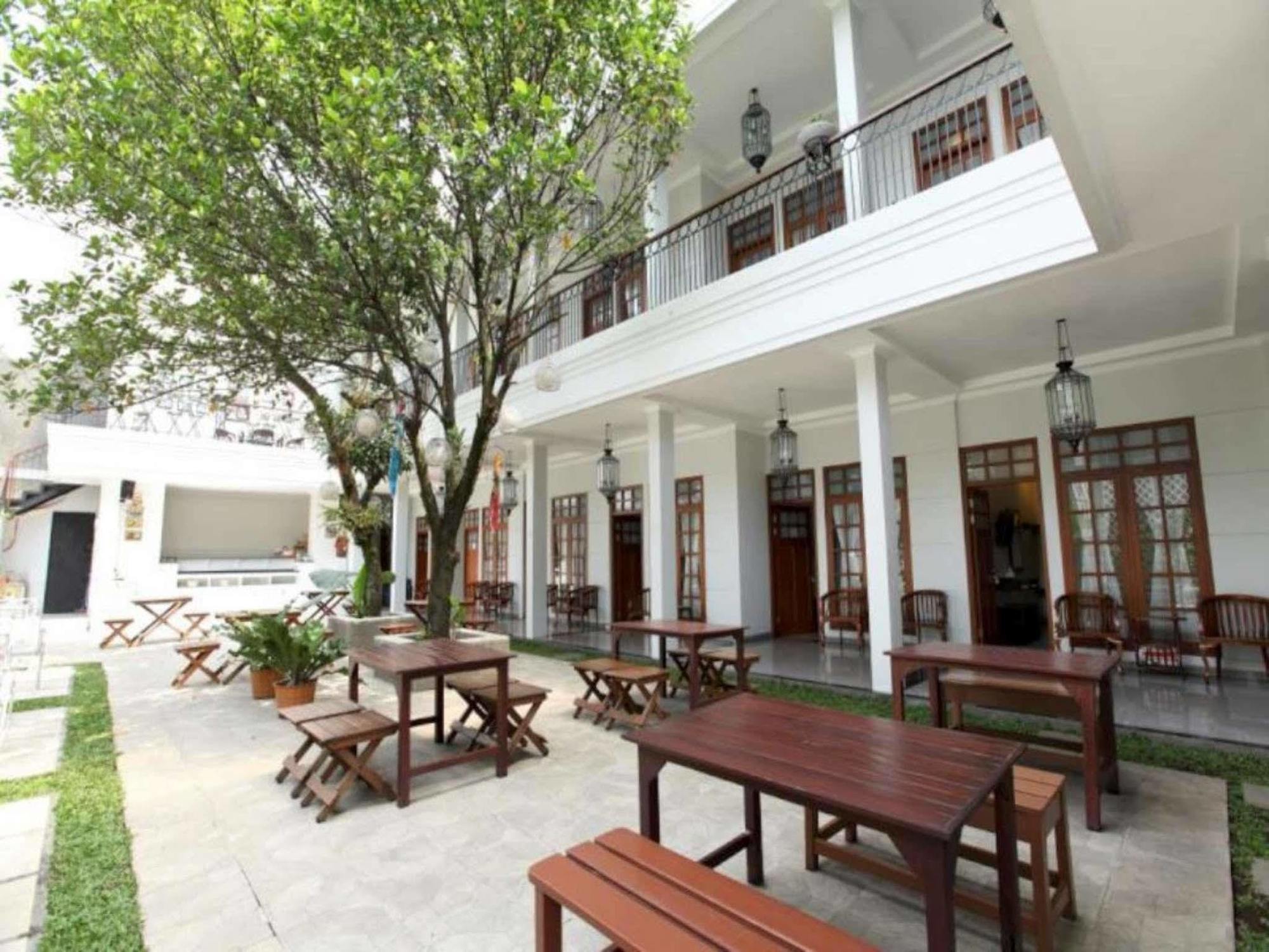 De' Halimun Guest House Bandung Exterior foto